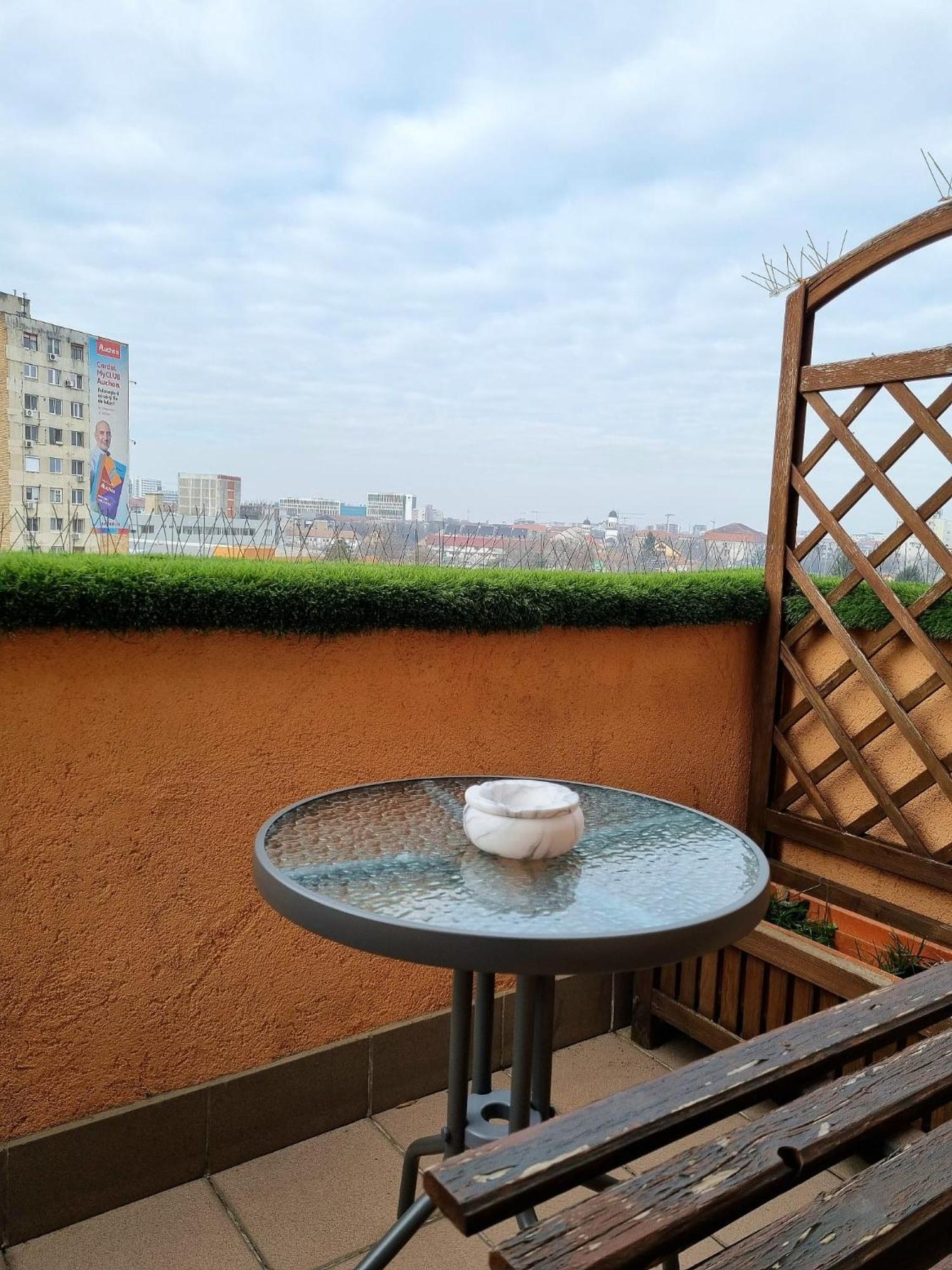 Iulius Town Charm Cozy Apartments Тимишоара Экстерьер фото